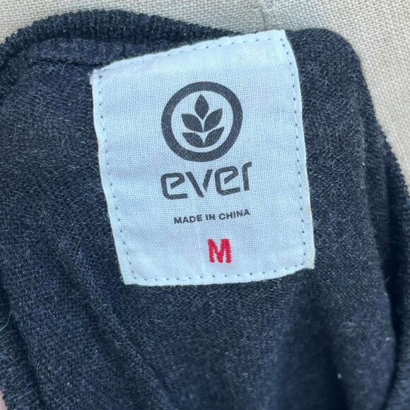 Gray Cashmere Sweater in Medium by Ever base layer - Picture 6 of 7